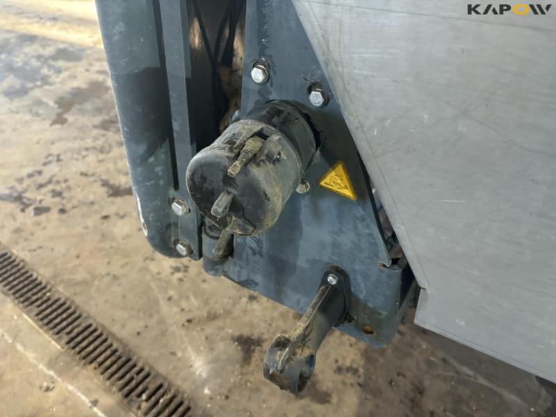 Kyndestoft front tank with computer 20