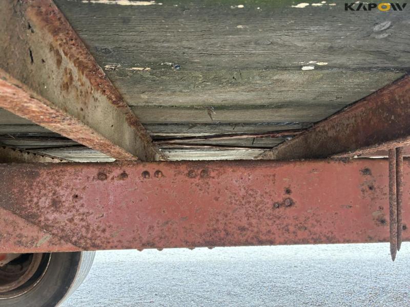 Flatbed truck 17