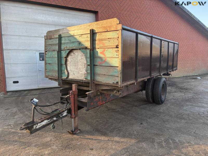 Truck trailer 8
