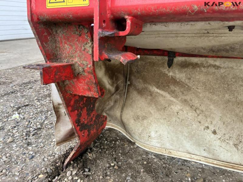 Lely 320F frame and curtains 13