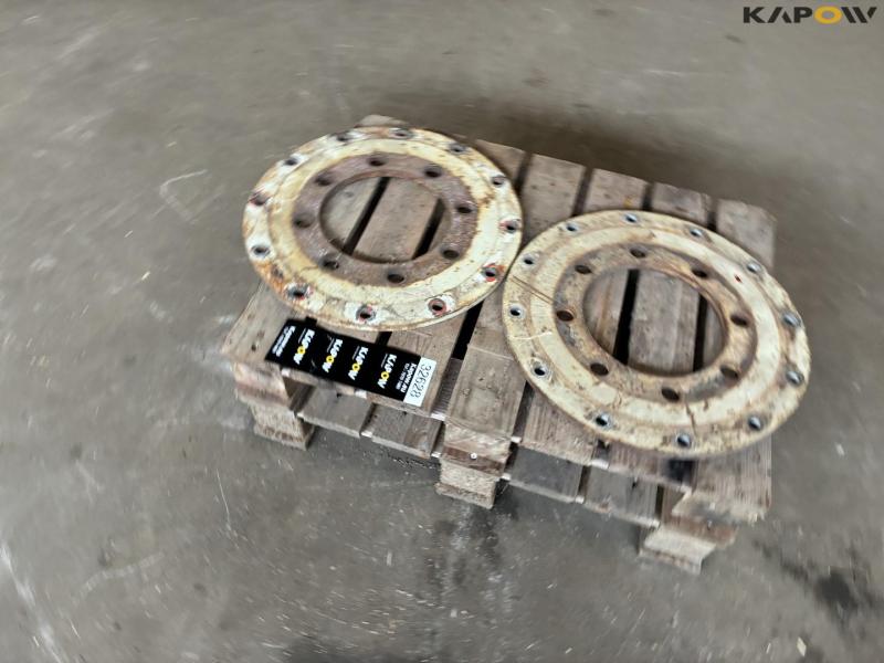 Loose hub plates 2