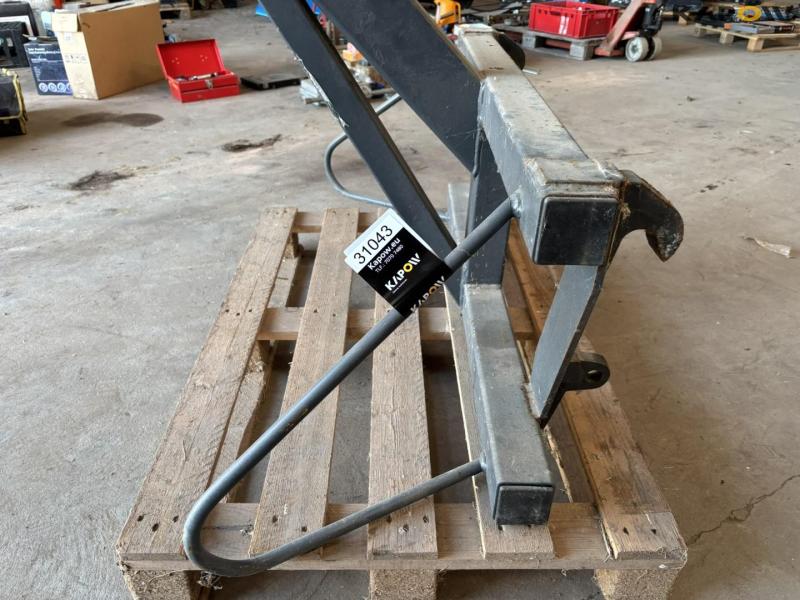 LST big bag lifter with Euro hitch 15