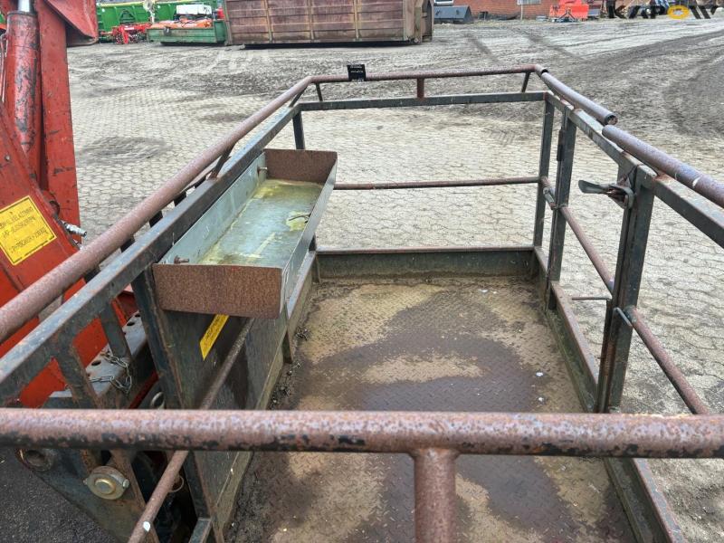 Manitou MT1232 ST telescopic handler 11