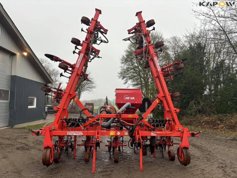 Maschio corn cleaner with HE-VA seed box 2