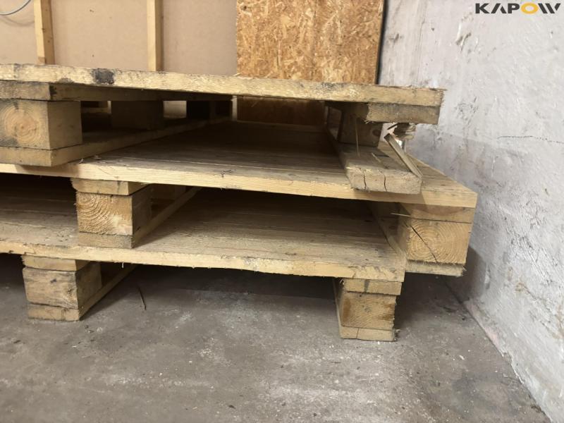 Machine pallets 9 pcs. 6