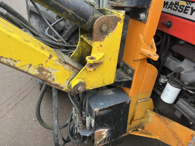 Massey Ferguson 390 tractor with arm mower 23