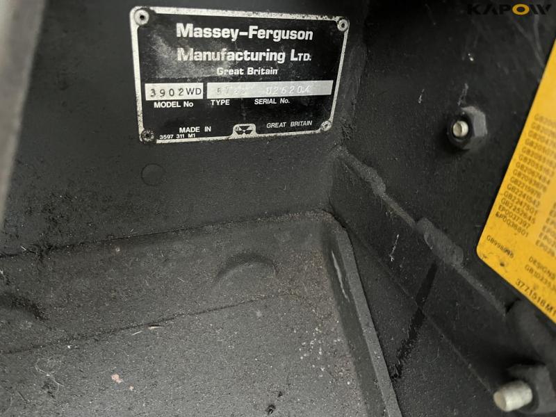 Massey Ferguson 390 tractor with arm mower 51