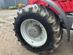 Massey Ferguson 8690 tractor 71