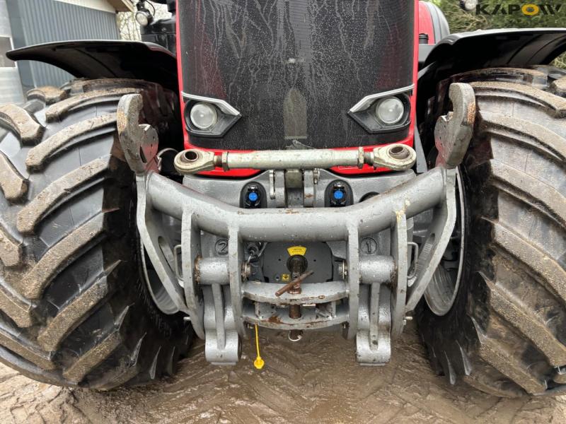 Massey Ferguson 8740S tractor 14