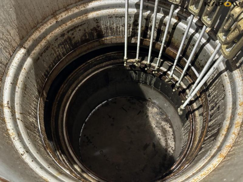 Michelin 650/65-R42 twin wheels 21