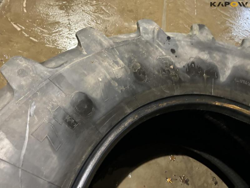 Michelin 710/70-R42 tires 9