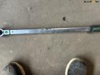 Torque wrenches 11