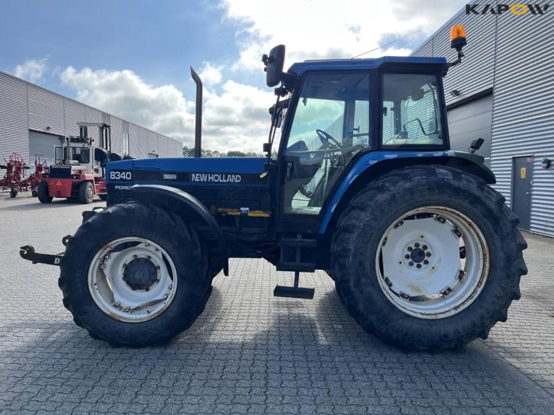 New Holland 8340 tractor 8