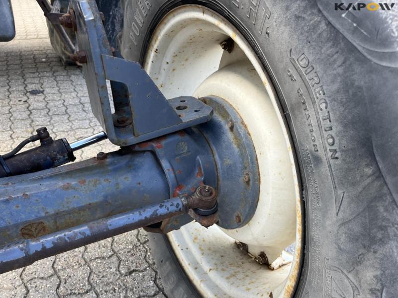New Holland 8340 tractor 14