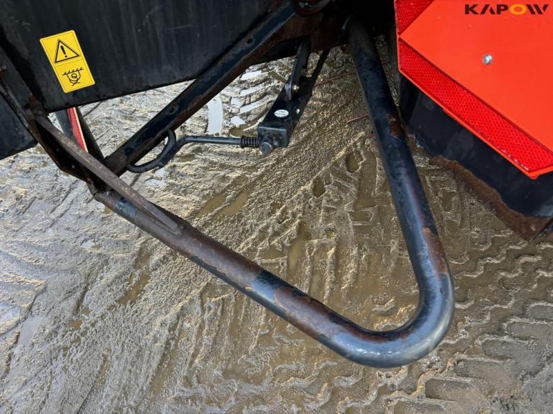 New Holland BB940R mini big baler 25