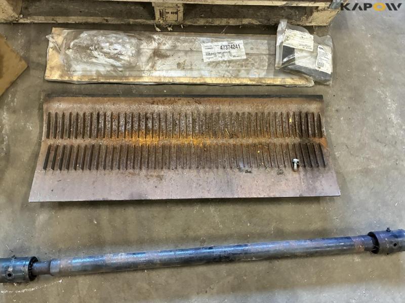 New Holland corn cracker 18