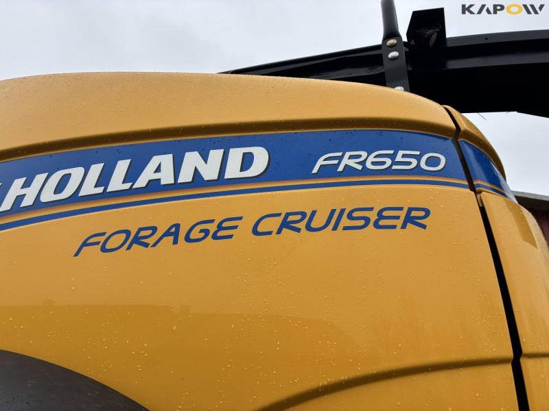 New Holland FR 650 forage harvester 11