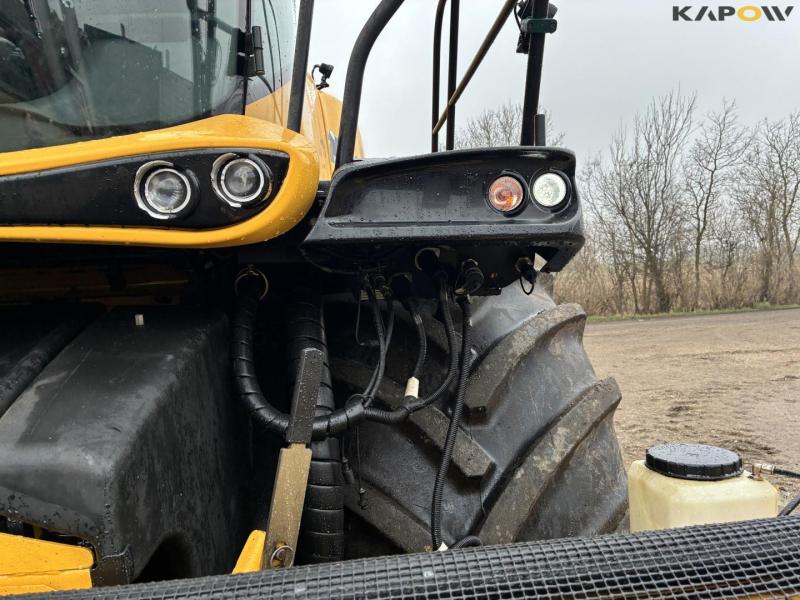 New Holland FR 650 forage harvester 31