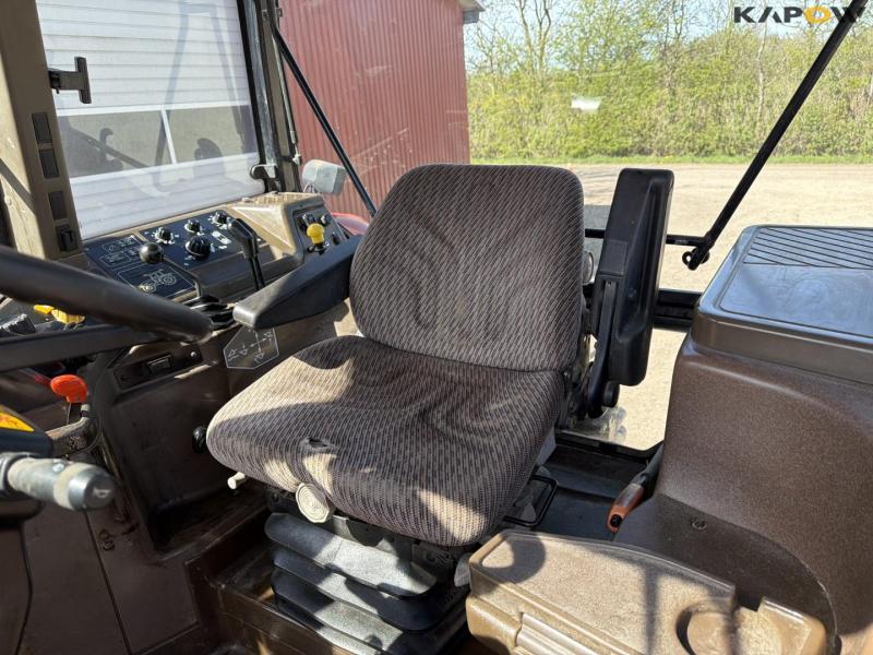 New Holland M115 tractor 37
