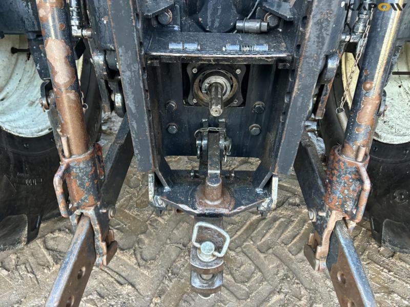 New Holland TM190 tractor 37