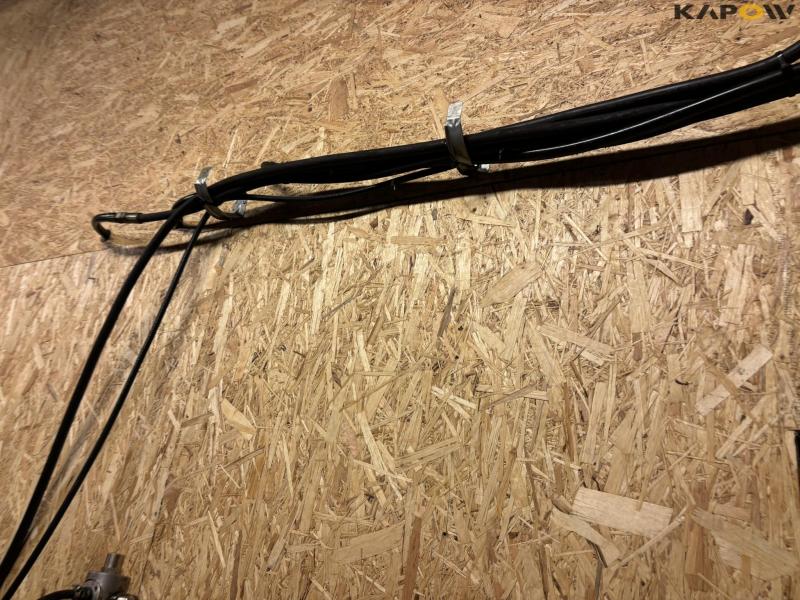 Oil dispensers and pumps 22