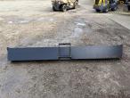 Cleaner bucket with Hydrema hitch 6