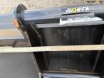 Cleaner bucket with Hydrema hitch 12