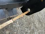 Quick-change pallet forks 17