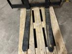Pallet forks for mini loader 9