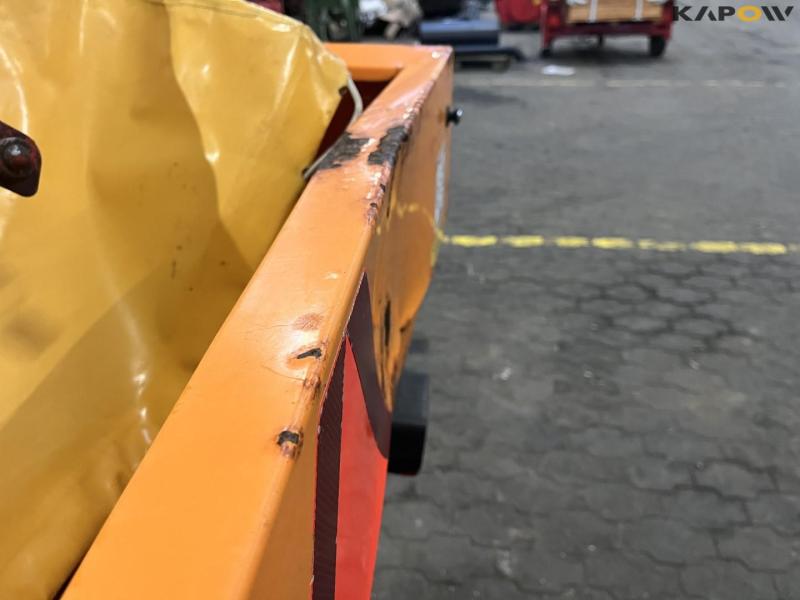 Rauch AXEO 6.1 salt spreader 22