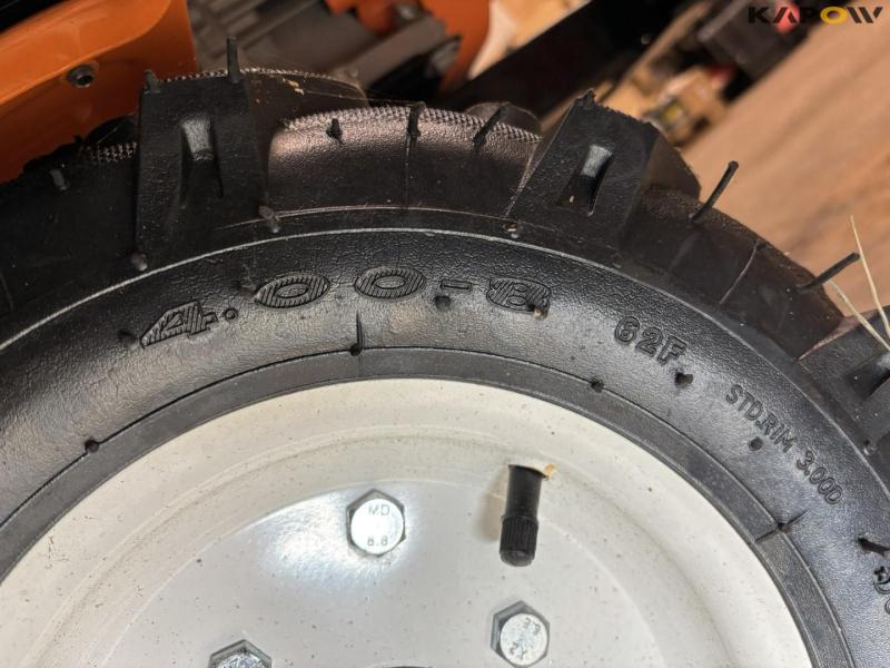 Tool carrier with tiller 21