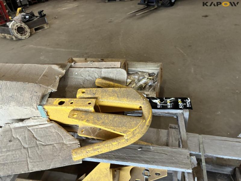 Spare parts for New Holland 17