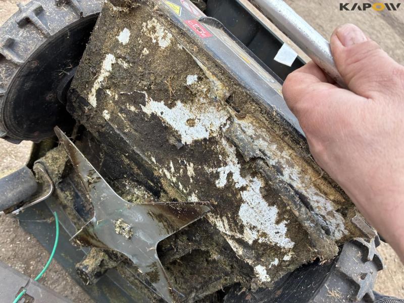 Robotic lawnmower and chainsaw 18