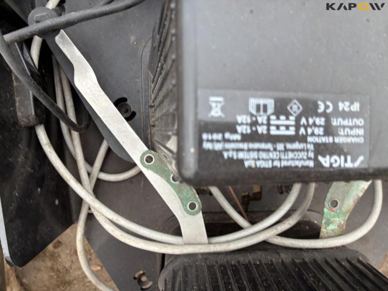 Robotic lawnmower and chainsaw 25