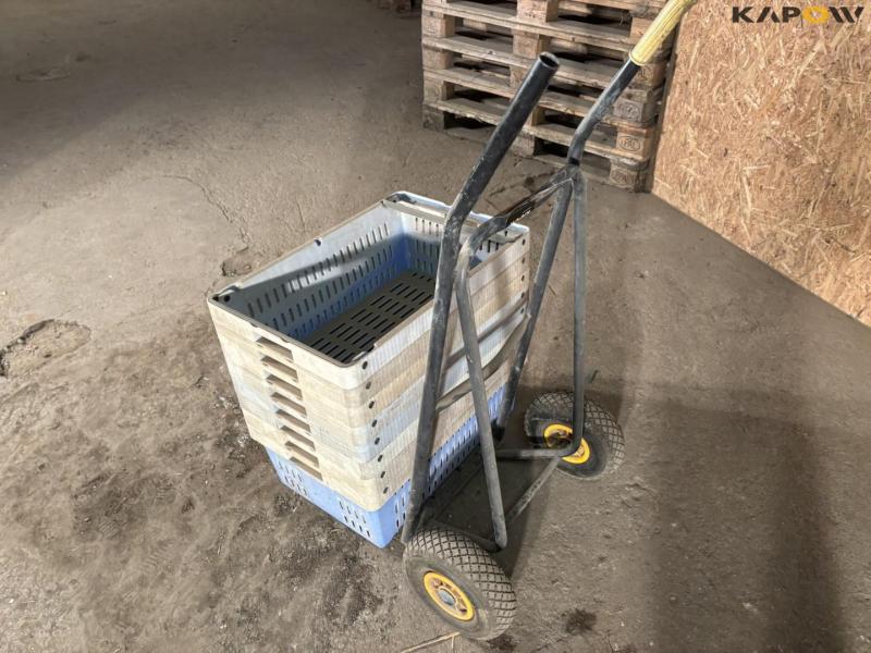 Sack cart with plastic box 6