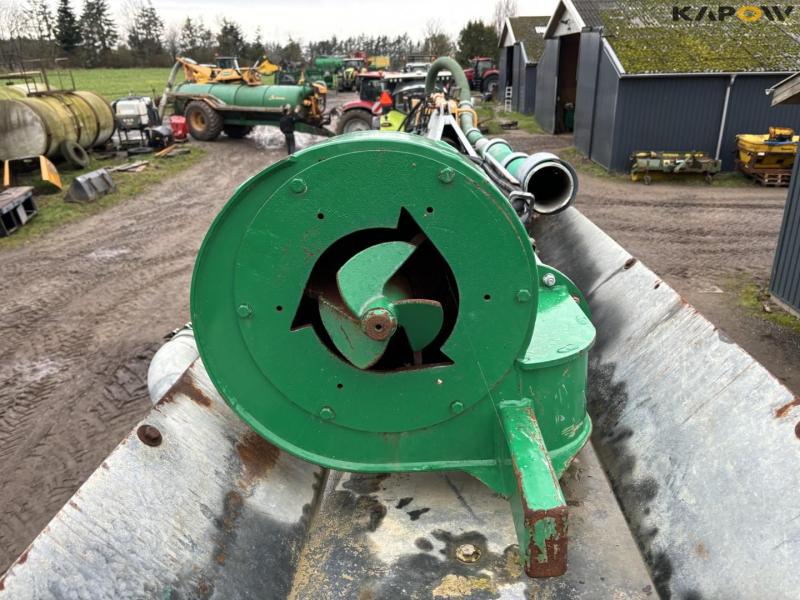 Samson PG20 slurry tanker 67