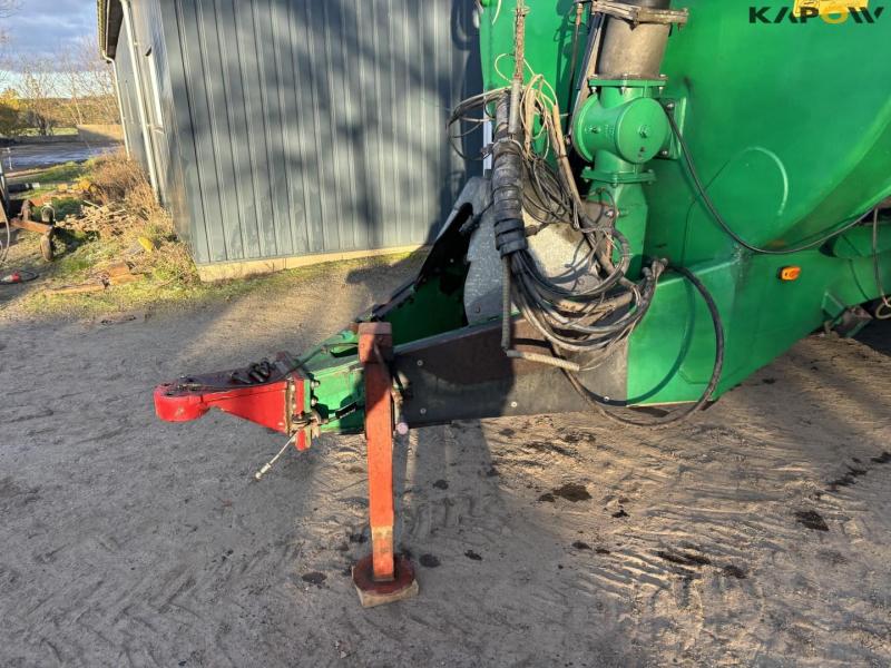 Samson PG25 slurry tanker 8