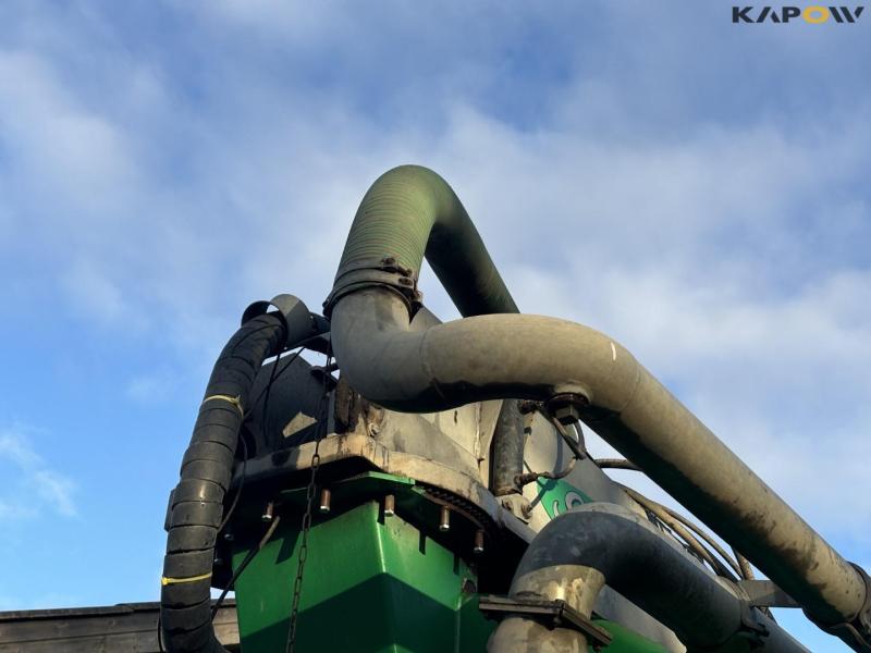 Samson PG25 slurry tanker 19