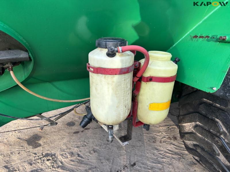 Samson PG25 slurry tanker 33