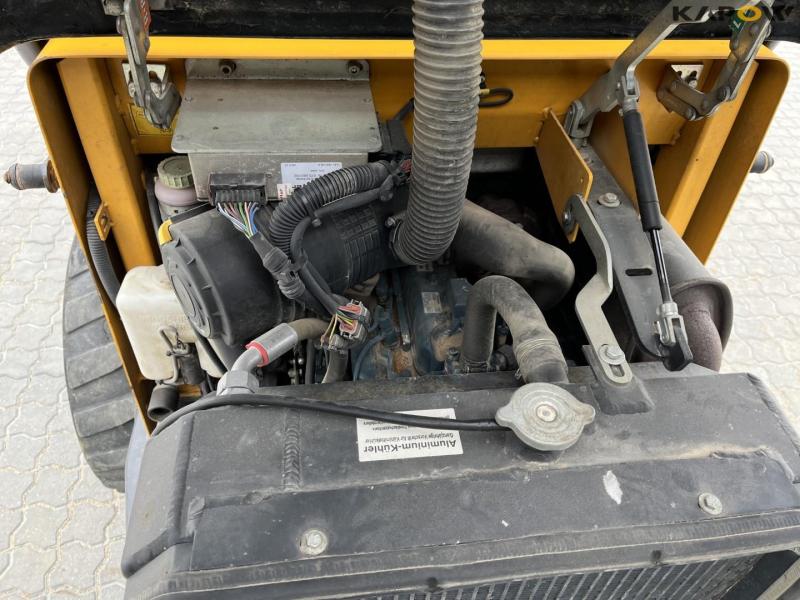 Schäffer 2445 skid steer loader 25
