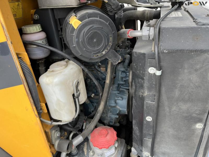 Schäffer 2445 skid steer loader 27