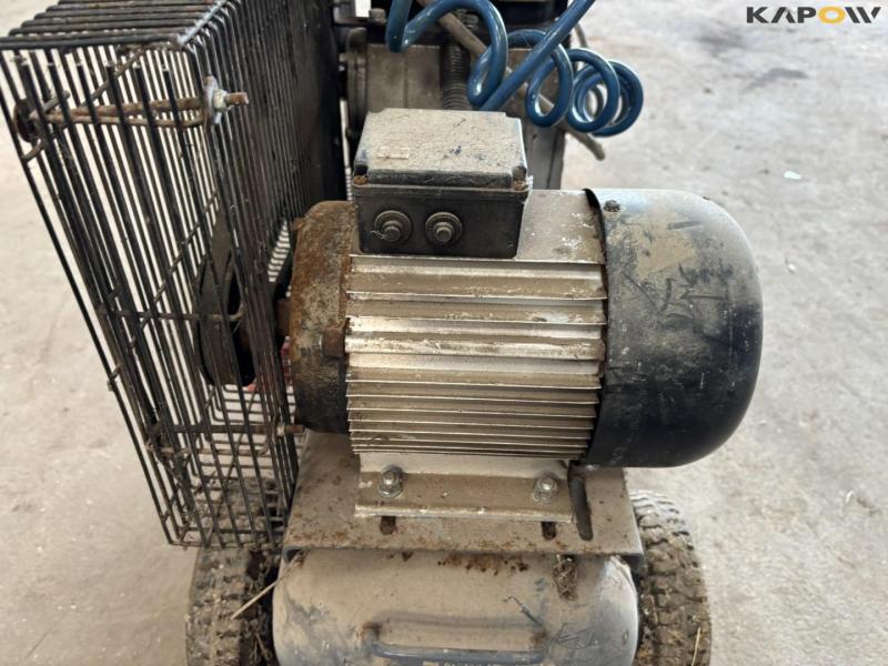 Selekta LP 50 4HP compressor 16