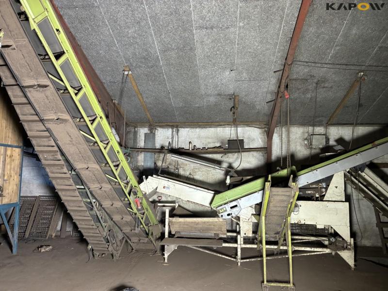 Peeling potato sorting machine 61