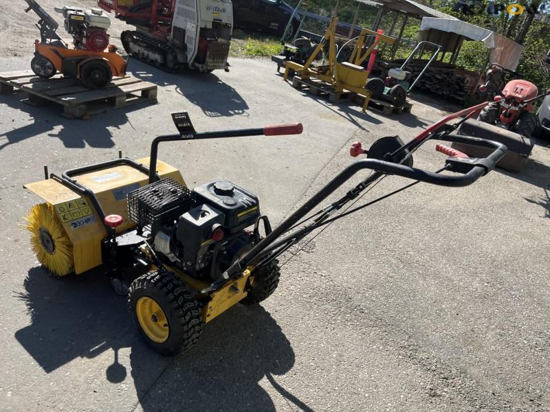 Snow Thrower Sweeper 7