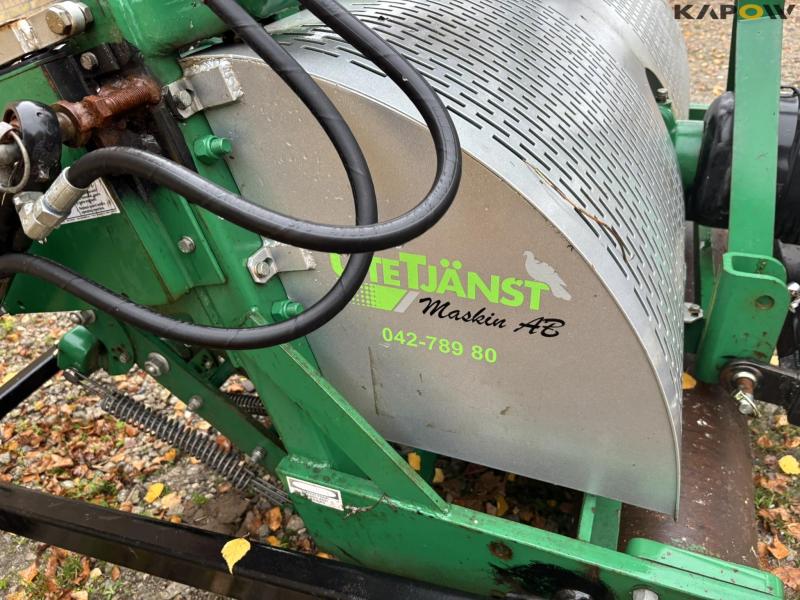 Southern Green vertical lawn aerator 18