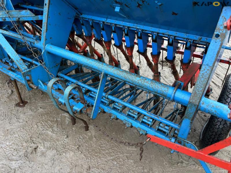 Stegsted 3 meter seeder 9
