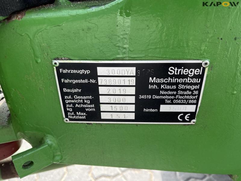 Striegel 300 DY/A skid steer loader 19