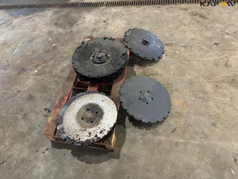 Plates for Våderstad 4