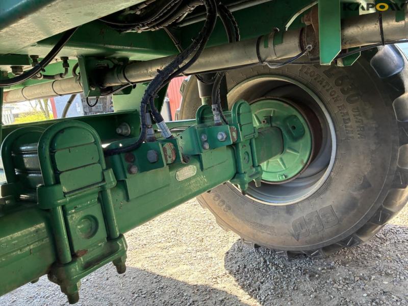 Tebbe HS20 with HS240 spreader and discharge box 19