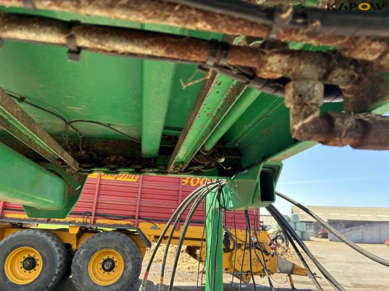 Tebbe HS20 with HS240 spreader and discharge box 77